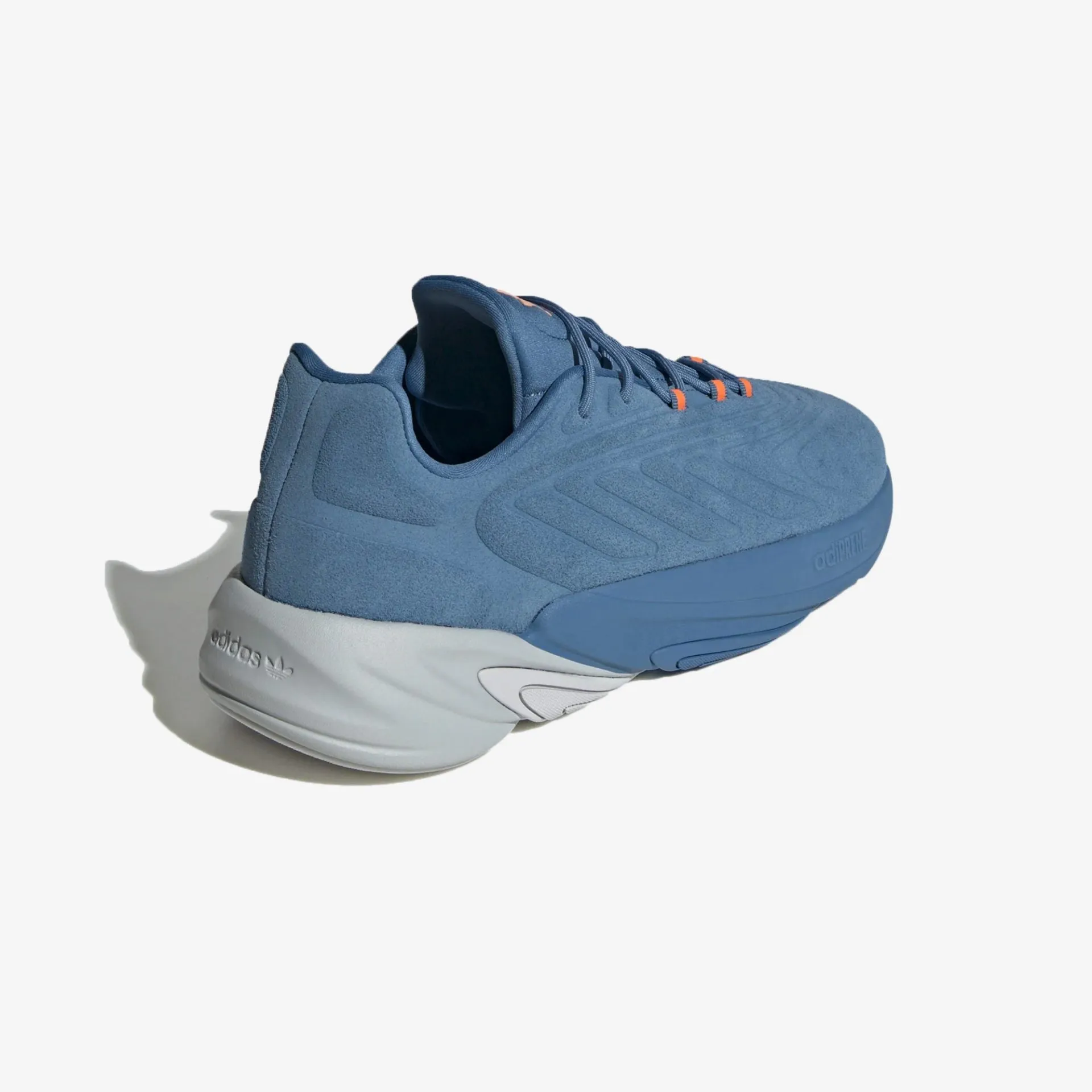 Adidas Originals | OZELIA  { ALTERED BLUE