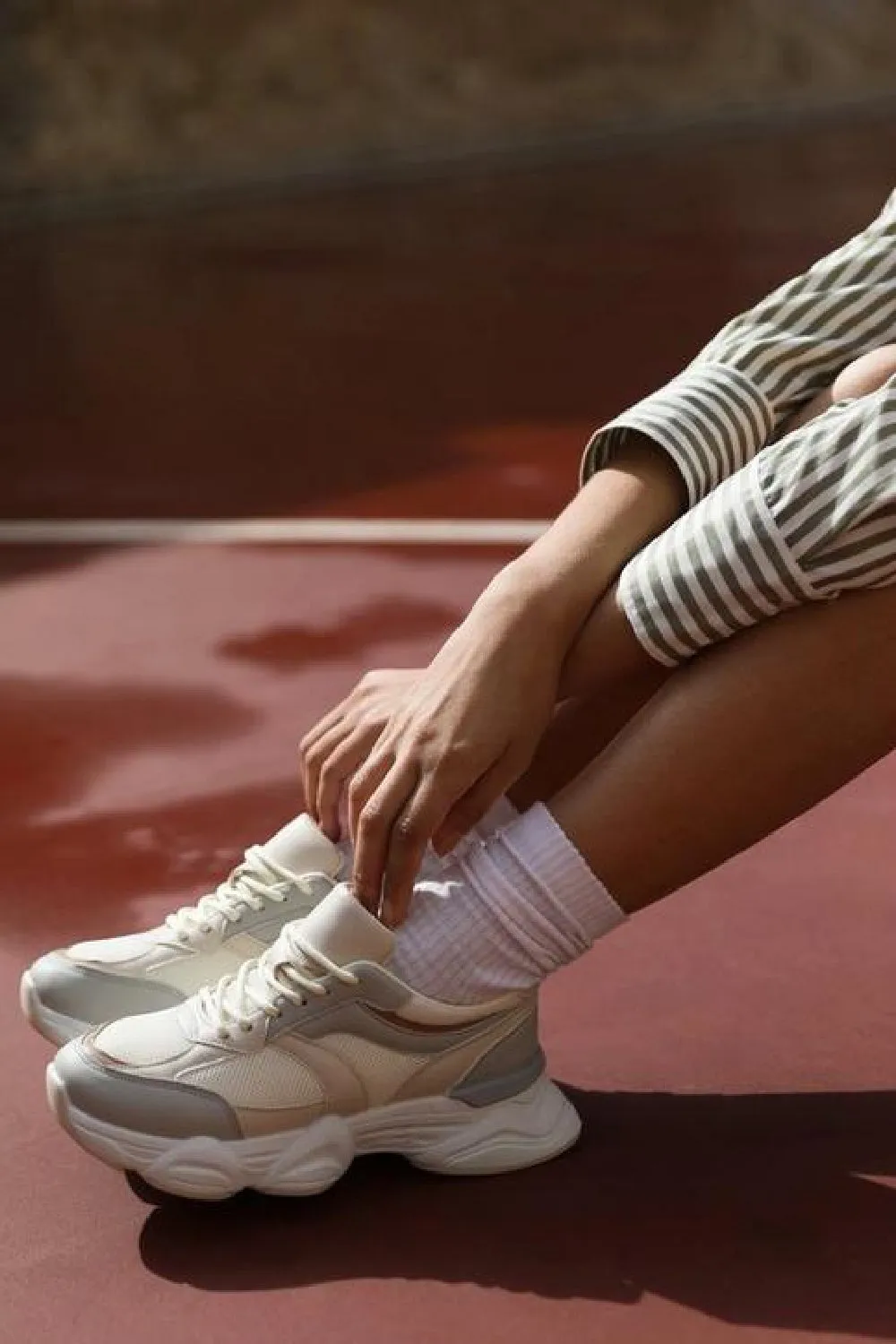 BEIGE CHUNKY SOLE LACE UP TRAINERS