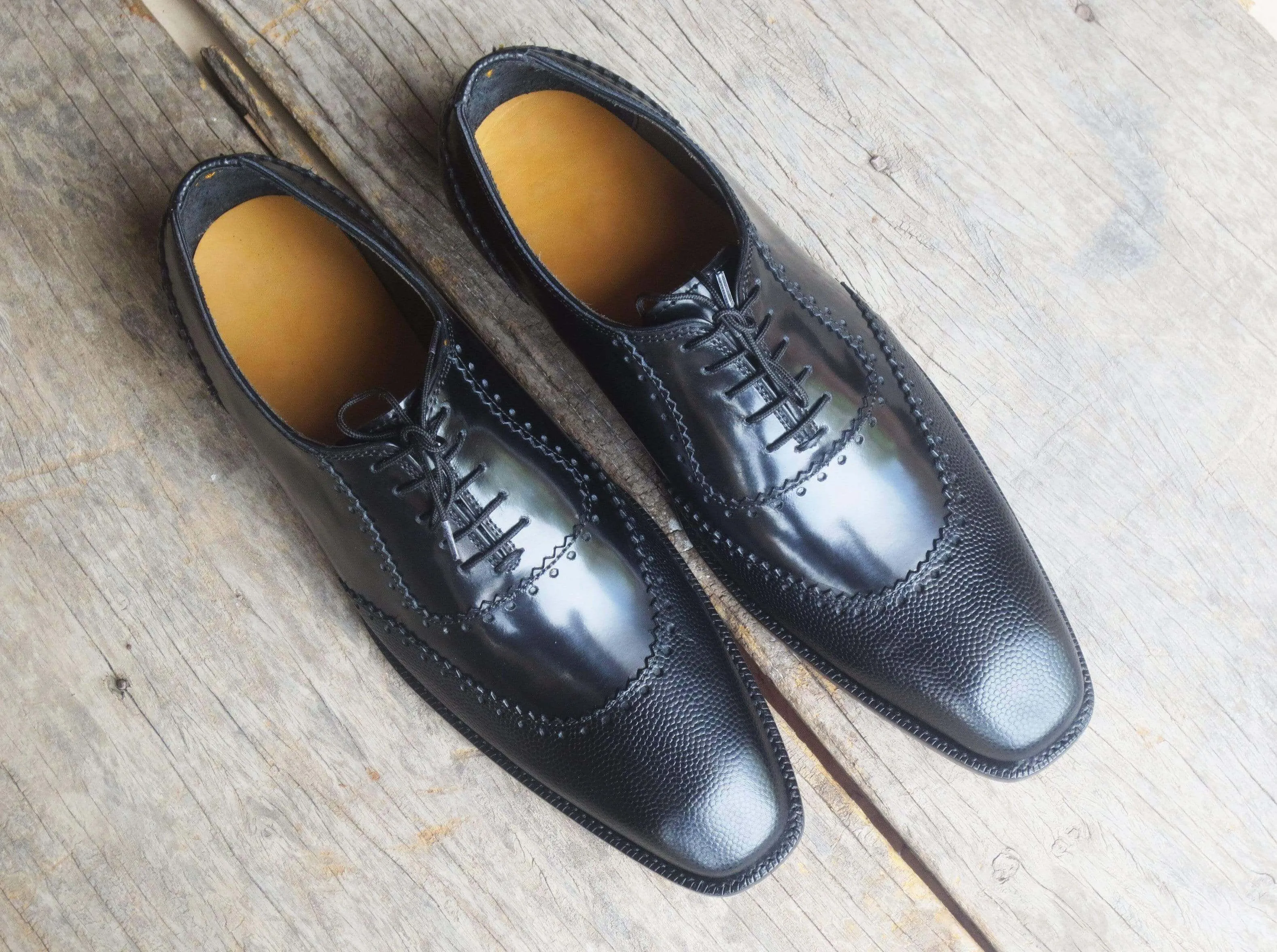 Handmade Men's Pebbled Leather Black Round Toe Shoes