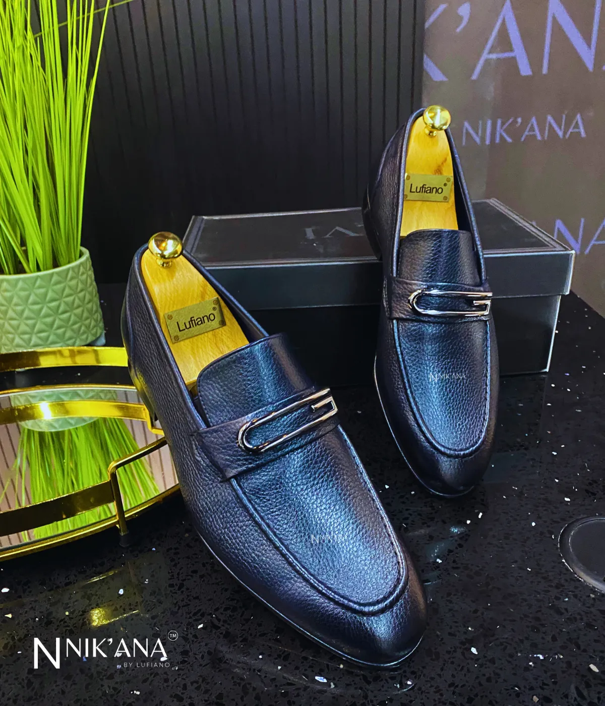 iLVi024-Slip on: Navy