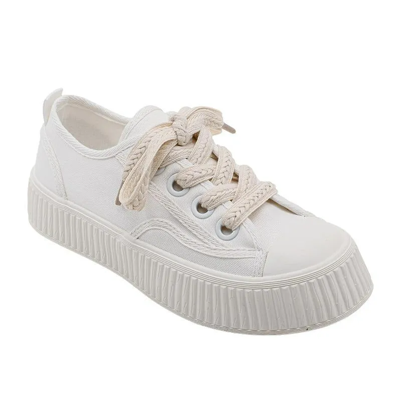 Leisure Canvas Sneakers