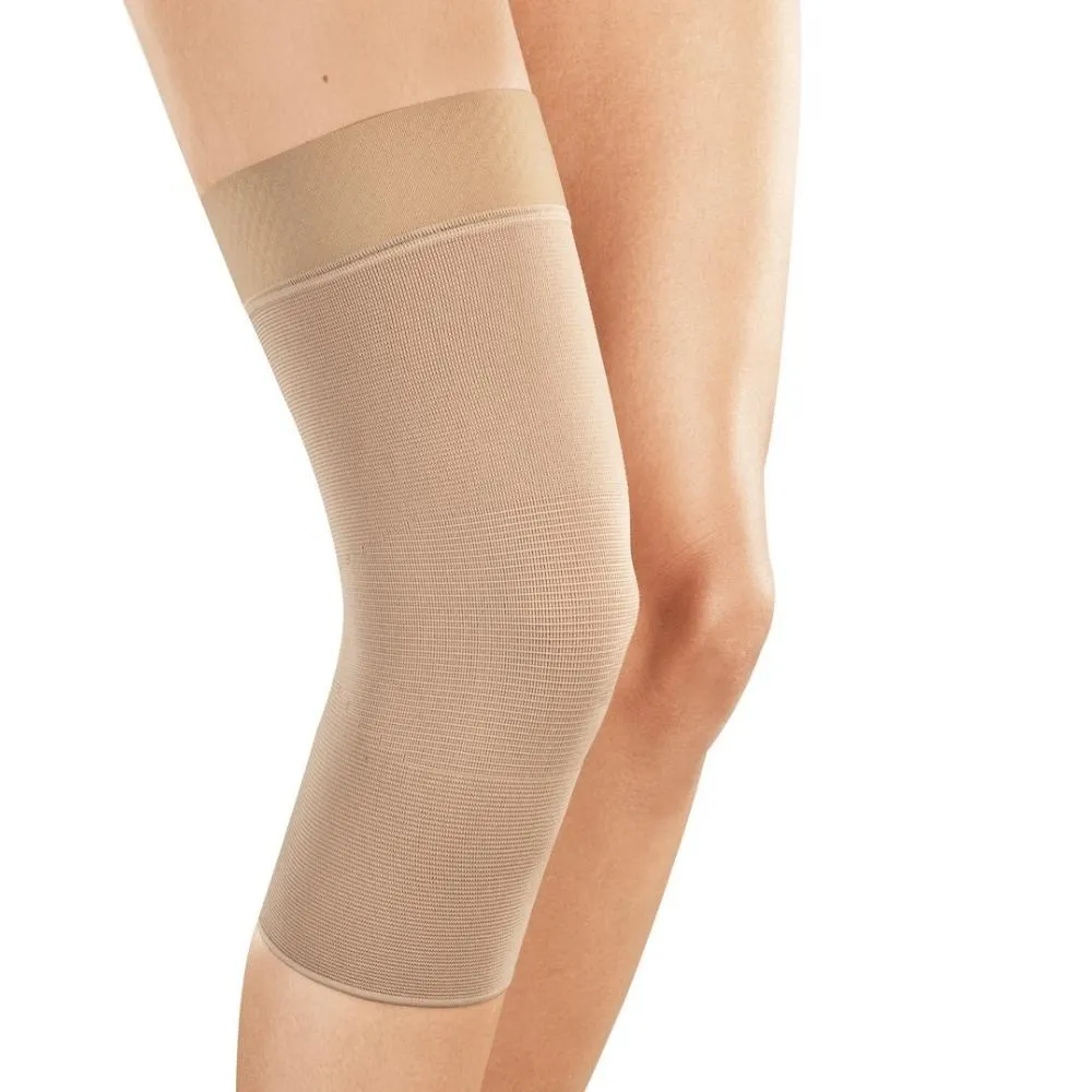 medi protect Seamless Knit Knee Support w/Silicone Topband