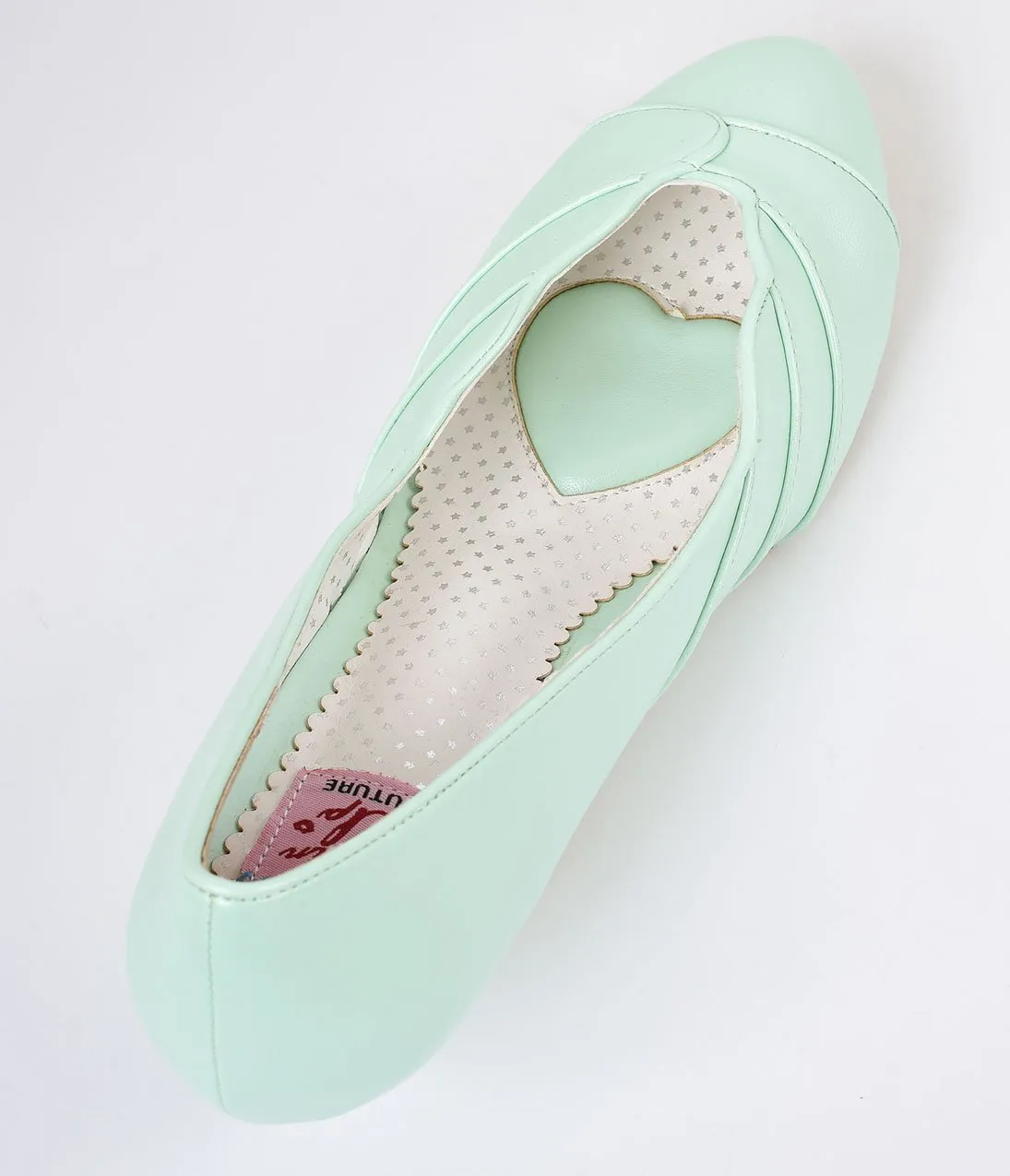 Mint Green Faux Leather Scalloped Kitten Heel