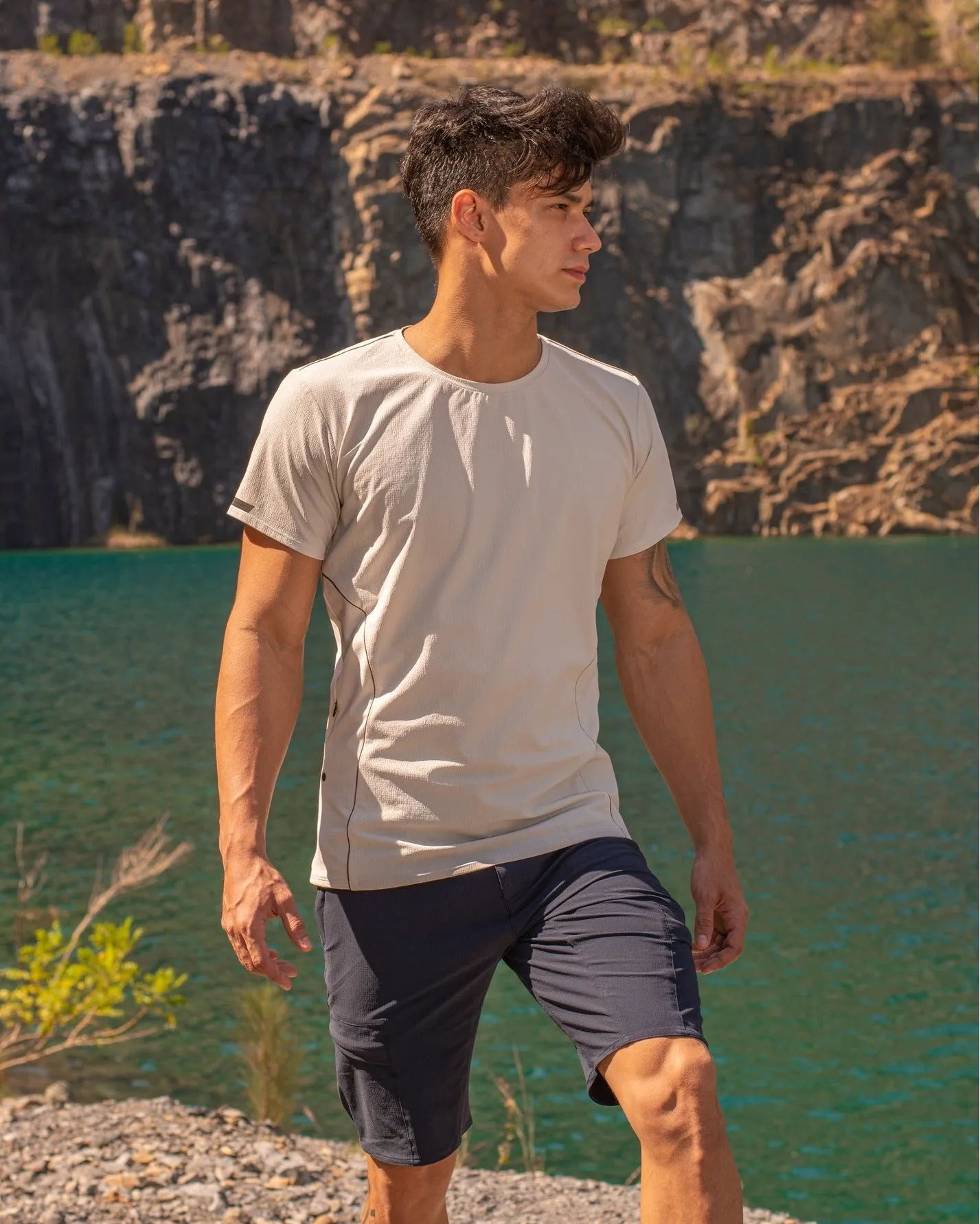 MOVEMENT Short Sleeves T FEATURING CORDURA FABRIC - Sport