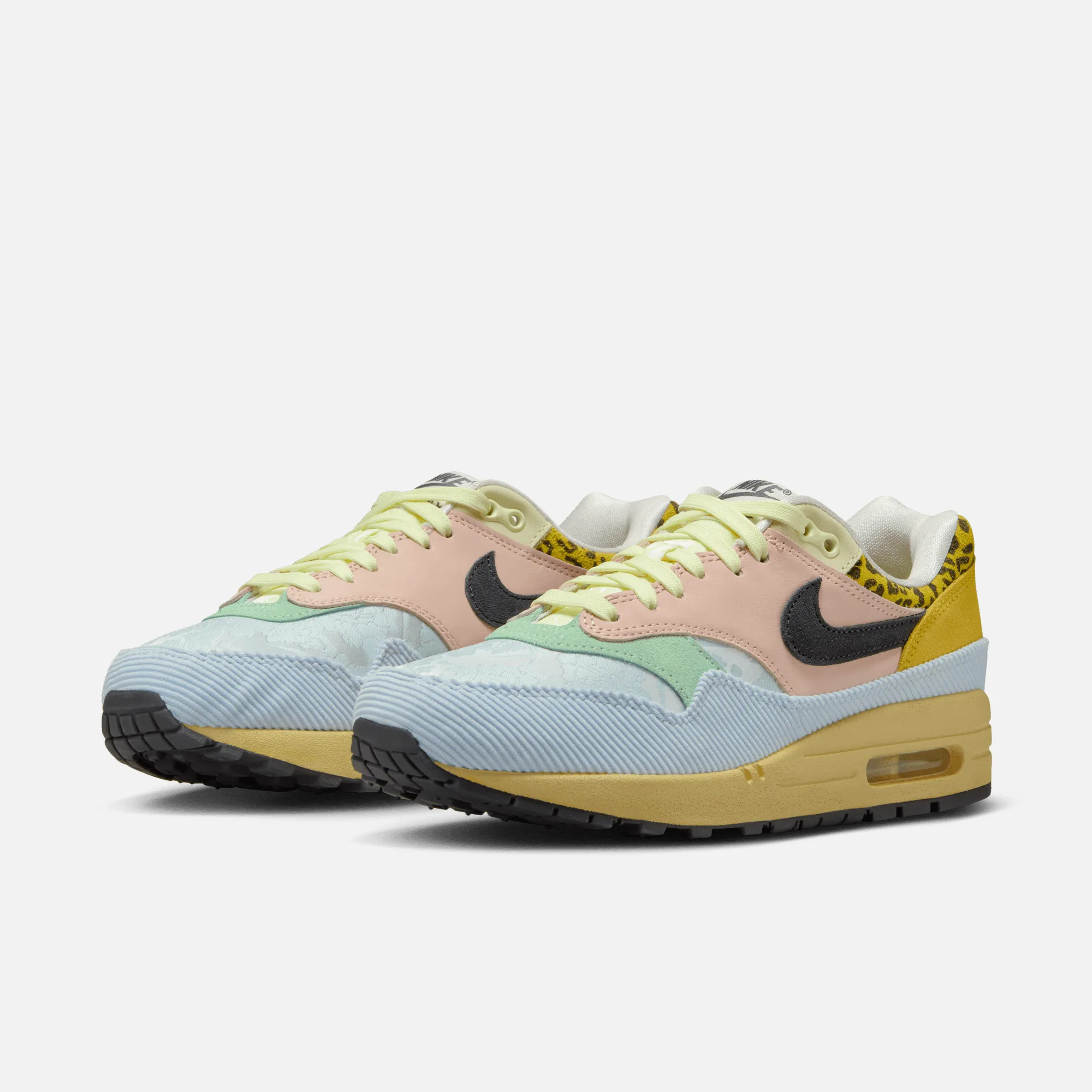 Nike Women's Air Max 1 '87 Great Indoors Corduroy