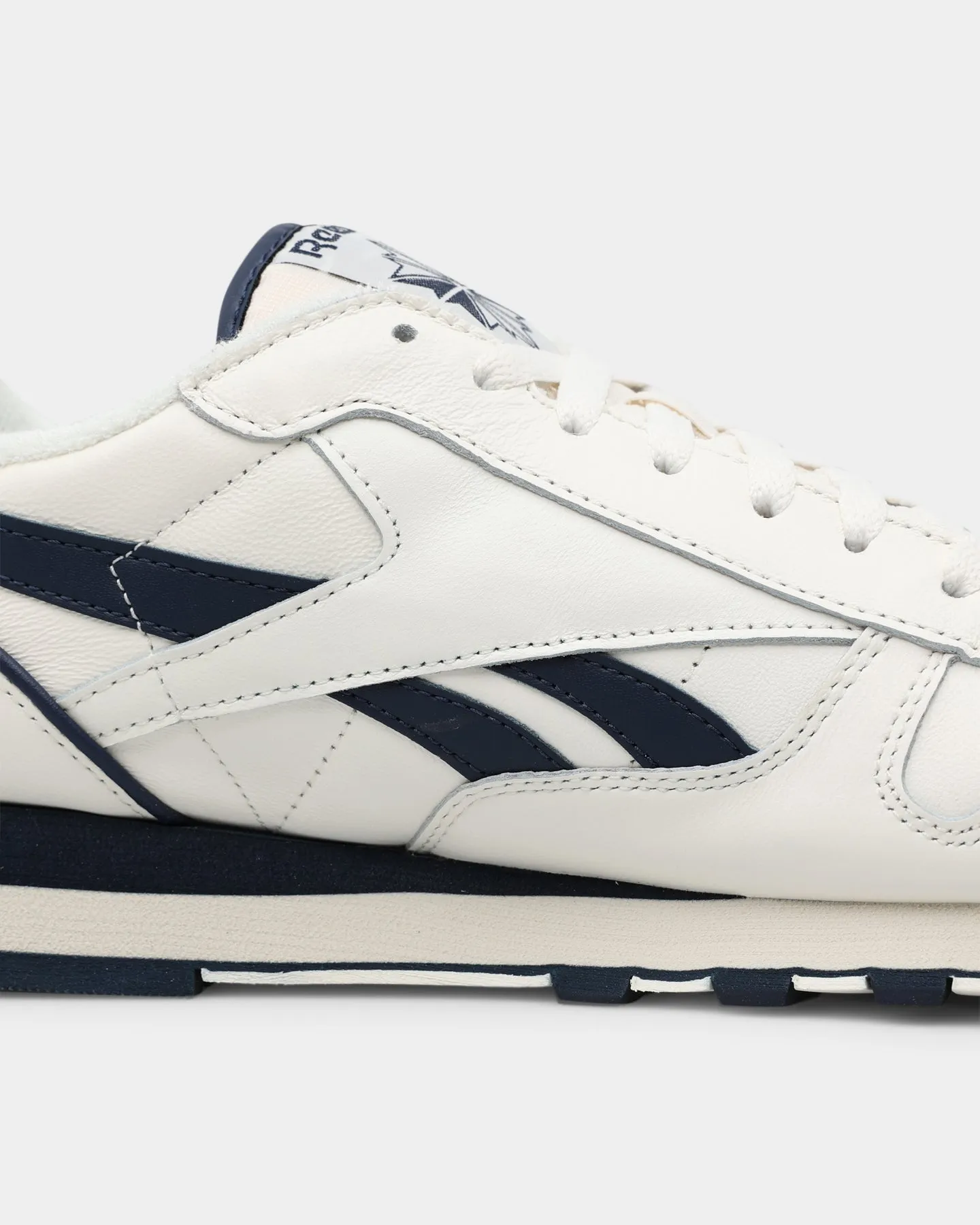 Reebok Classic Leather 1983 Vintage Chalk/Vector Navy