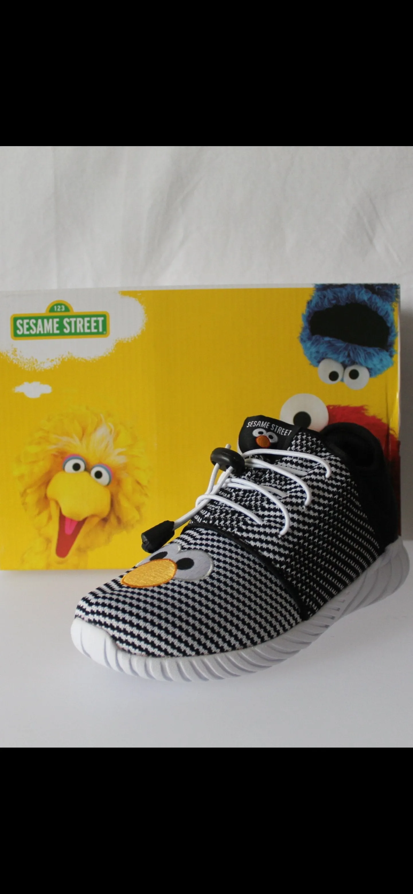 Sesame Street Elmo Black Boys Sneakers