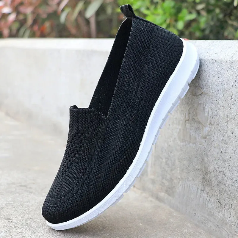 Spring/Summer Women's New Casual Single Shoes, Old Beijing Cloth Shoes, Soft Sole, Mom's Flat Shoes, 2024