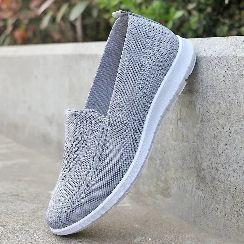 Spring/Summer Women's New Casual Single Shoes, Old Beijing Cloth Shoes, Soft Sole, Mom's Flat Shoes, 2024