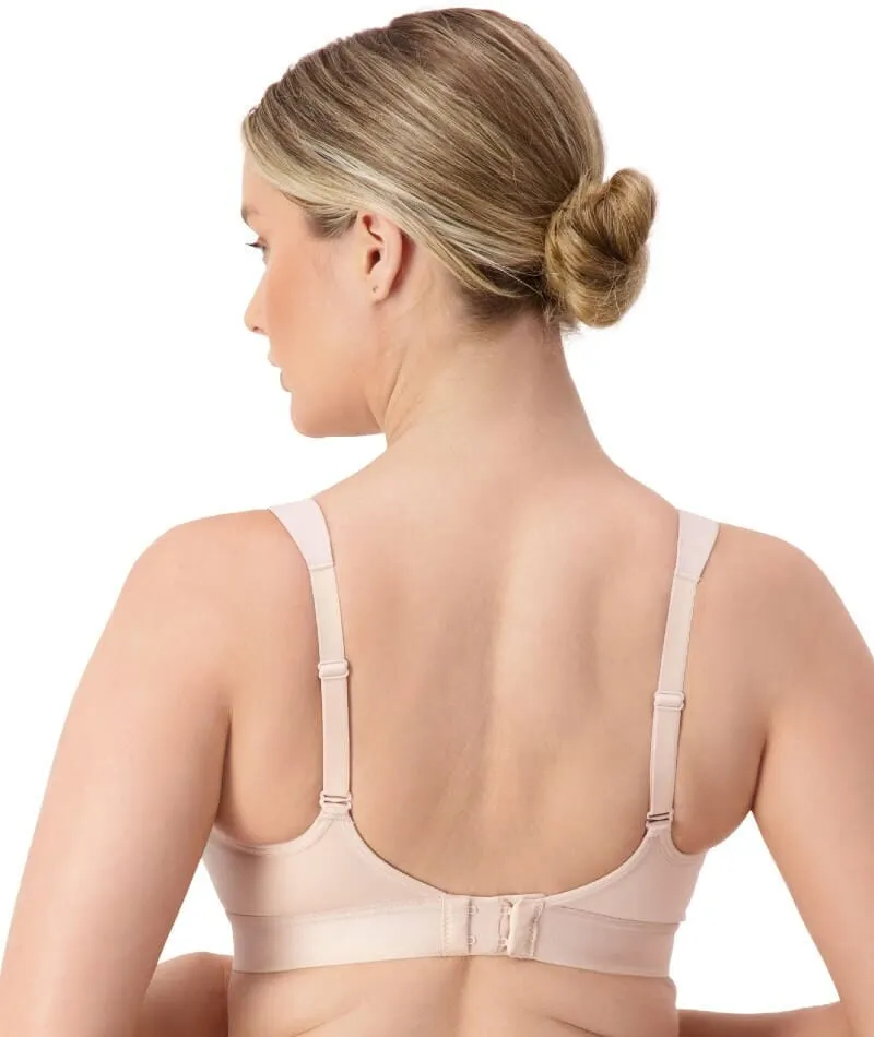 Triumph Triaction Ultra Wire-free Sports Bra - Fig Pink