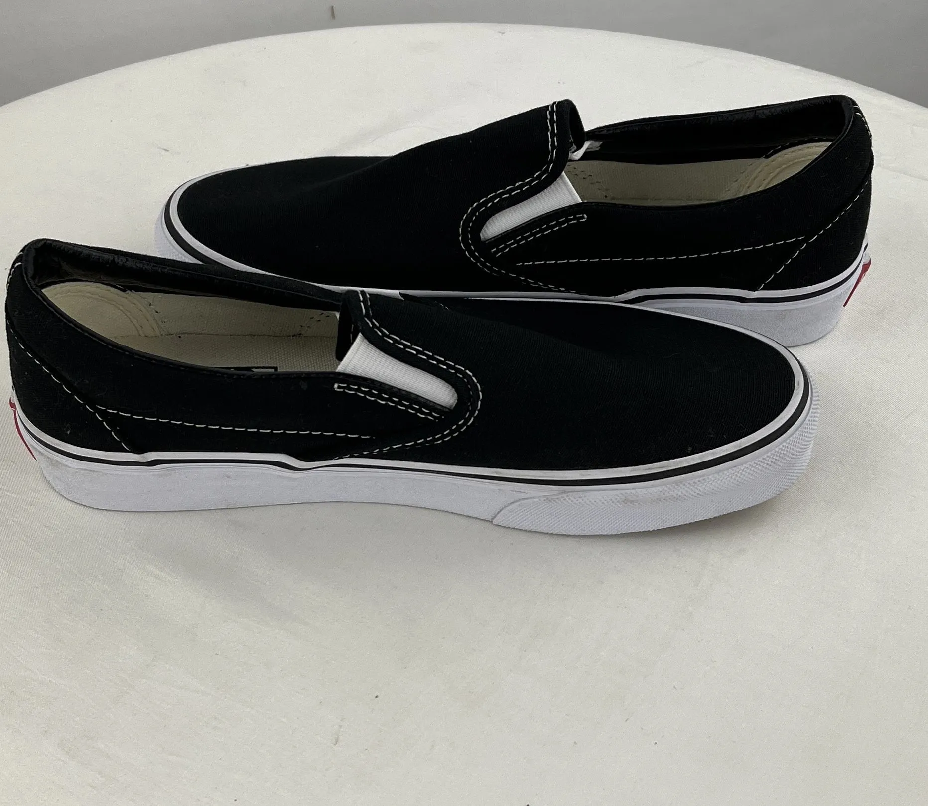 VANS Men's Vault Originals OG Classic Slip On Black Skateboarding Shoes Size 6