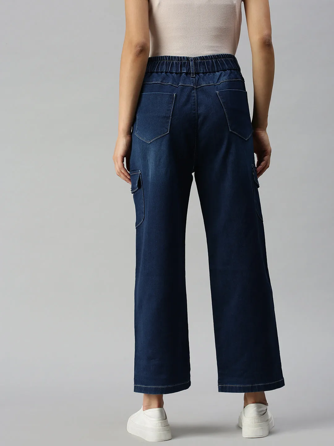 Women's Blue Solid Relaxed Fit Denim Jeans