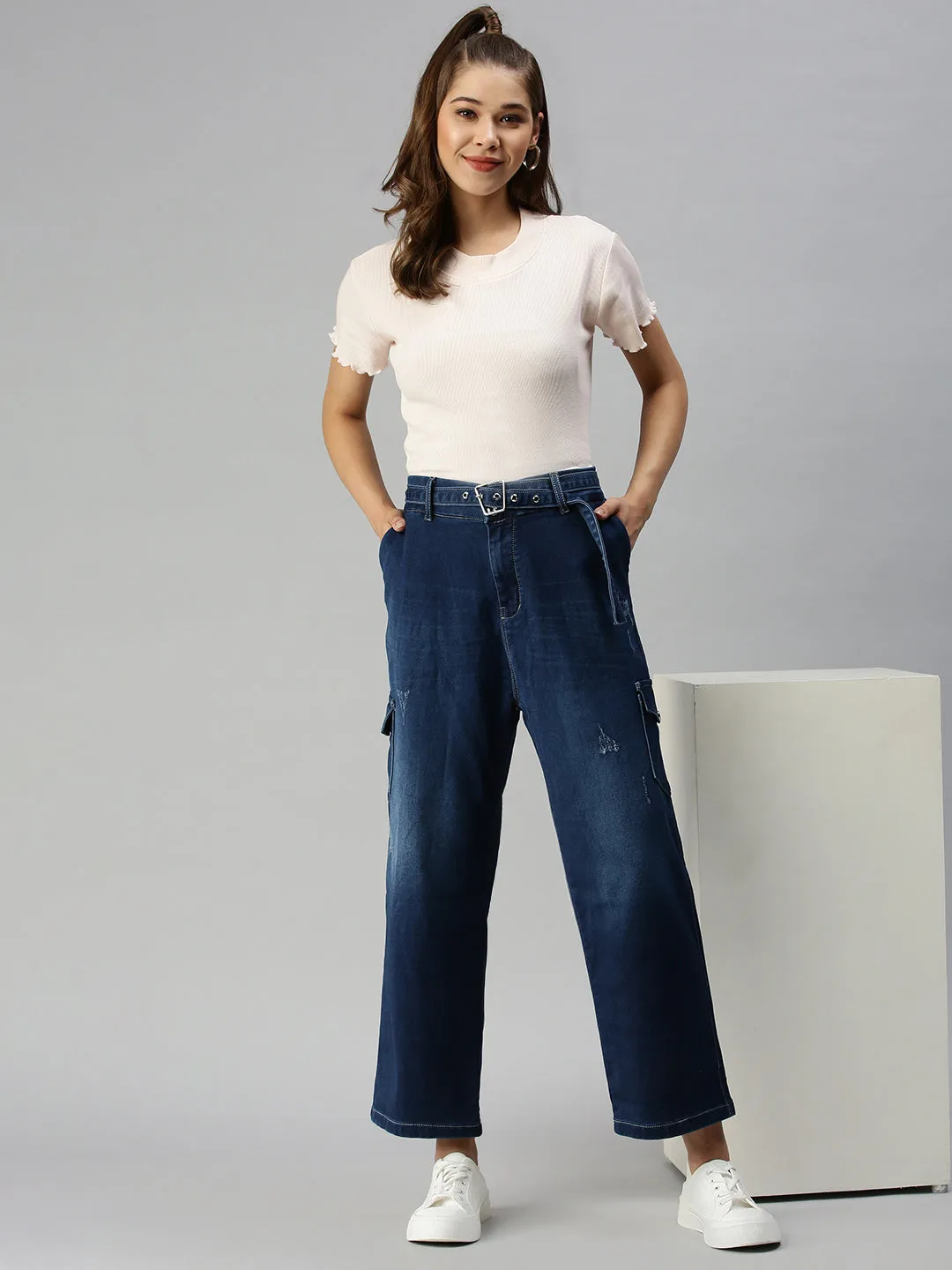 Women's Blue Solid Relaxed Fit Denim Jeans