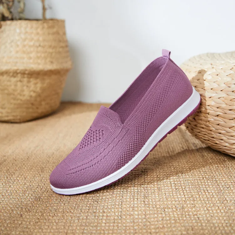 Women's Low-heeled Soft Bottom Breathable Low-cut Flying Canvas Shoes