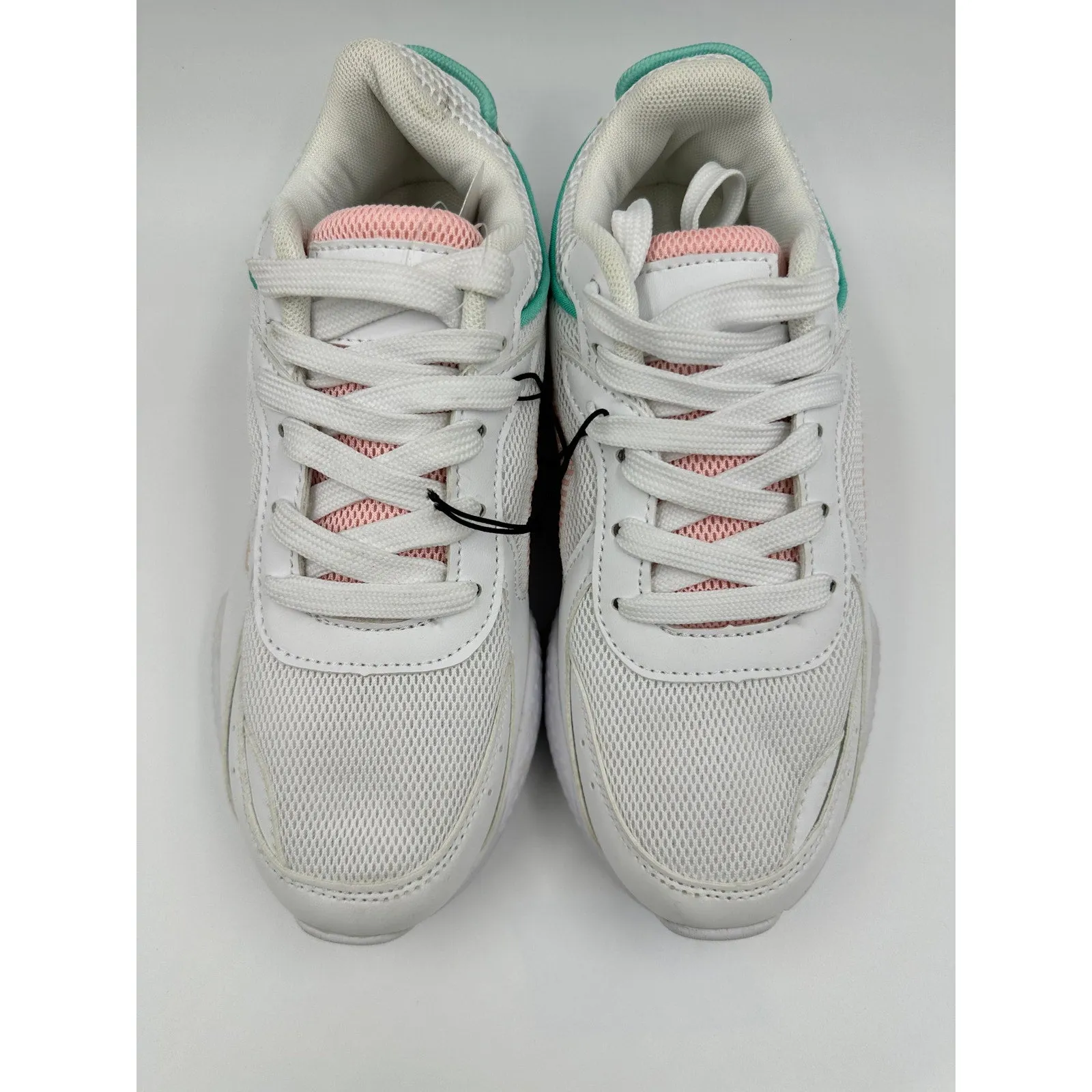 Women's Size 6.5, White Sneaker w/ Mint Green & Salmon Accent, 90s chunky sole